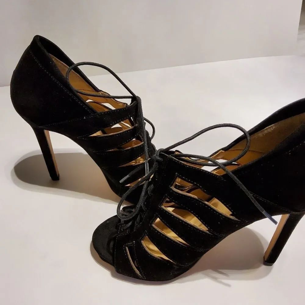 WOMEN'S H&M LACE-UP CLOSURE SHOES - Picture 9 of 16